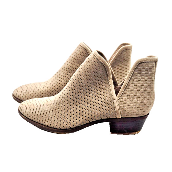 Lucky Brand Baley Ankle Bootie Size 7.5 M Tan Suede Perforated Texture Pull On - Picture 5 of 9